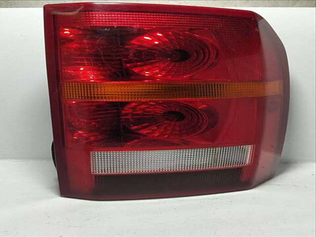 Piloto Trasero Derecho Land Rover Discovery 2.7 TD V6 CAT 190CV