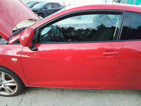 Foto 2ª: Puerta Delantera Izquierda Seat Ibiza 1.6 TDI 105CV 77KW [CAY] (2010)