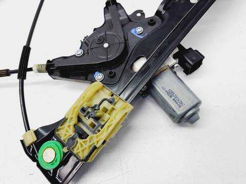 Foto 3ª: Elevalunas Eléctrico Delantero Izquierdo Ford Focus EDITION 125CV 92KW [M1DA] (2014)