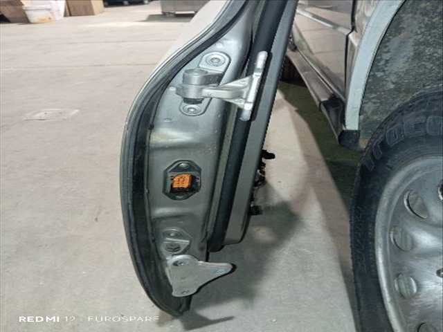 Foto 4ª: Puerta Delantera Derecha Mercedes Clase ML 320 3.0 CDI 5P [642940] (2007)