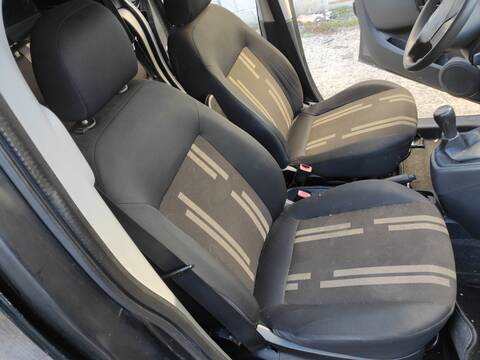 Asiento Delantero Derecho Fiat Fiorino 1.2 D III 75CV 55KW 225) 199A2000