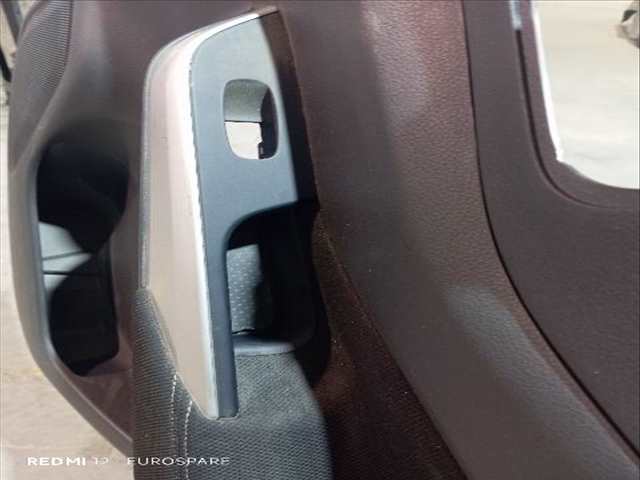 Foto 3ª: Tapizados Cartoneras Nissan Navara 2.3 TD D23 [YS23] (2018)