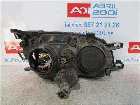 Foto 2ª: Faro Izquierdo Toyota Avensis 2.0 TD TERRA 90CV 66KW [2C-TE] (1999)