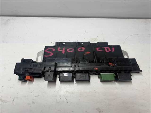 Caja Reles Fusibles Mercedes Clase S 220 BERLINA