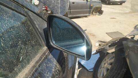 Retrovisor Derecho Kia Ceed EMOTION 140CV 103KW