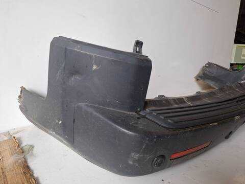 Foto 2ª: Paragolpes Trasero Land Rover Discovery V6 TD HSE 190CV (2004)