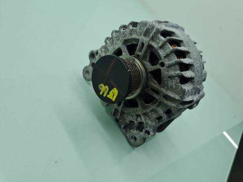 Foto 3ª: Alternador Volkswagen Arteon R-LINE 4MOTION 239CV 176KW [CUAA 5080] (2020)