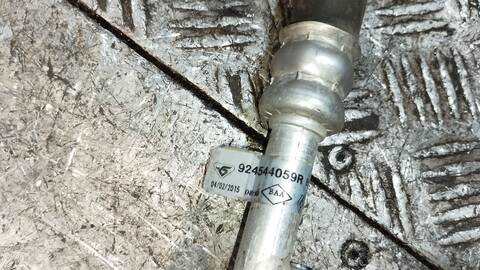 Foto 4ª: Tubos Aire Acondicionado Renault Clio ZEN 90CV 66KW [H4B A4] (2015)