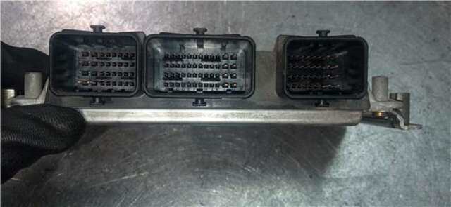 Foto 3ª: Centralita Motor ECU Peugeot 307 1.6 XN [1.6 LTR. - 80 KW 16V CAT (NFU - TU5JP4)] [NFU (TU5JP4)]