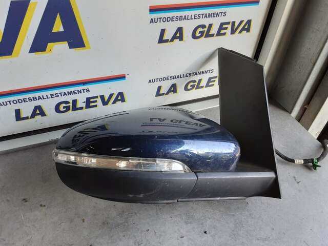 Foto 2ª: Retrovisor Derecho Volkswagen Touran 1.6 TDI 105CV 0CV [CAYC] (2011)