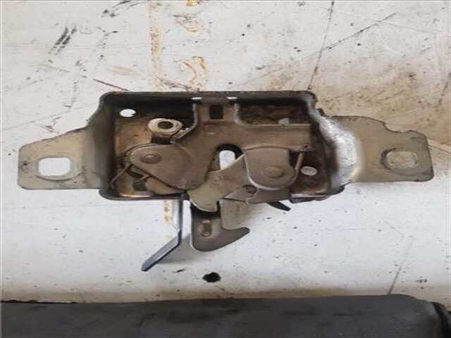 Foto 2ª: Cerradura Capot Renault Kangoo 1.5 AUTHENTIQUE [1.5 LTR. - 50 KW DCI DIESEL] [K9K A8]