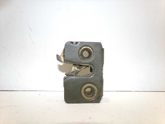 Cerradura Puerta Delantera Derecha Iveco Daily 2.5 D 1990-1998