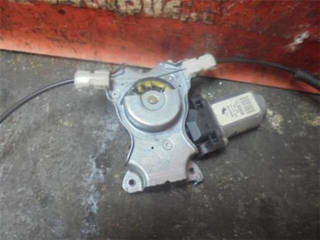 Foto 2ª: Elevalunas Eléctrico Delantero Derecho Nissan Almera 1.8 [QG18DE]