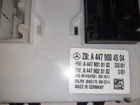 Foto 3ª: Centralita Motor ECU Mercedes Clase V 200 136CV 100KW (2014)