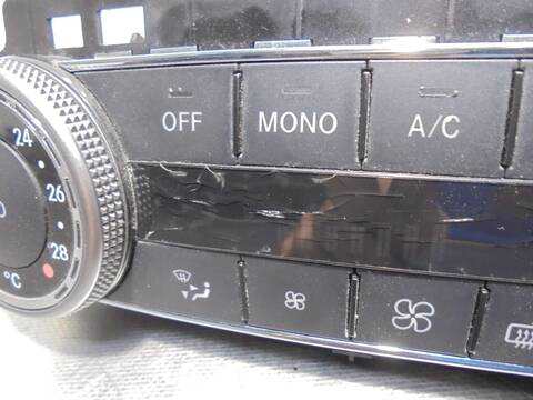 Foto 3ª: Mando Climatizador Mercedes Clase C 160 2.1 CDI CAT BERLINA 170CV 125KW [646811] (2009)