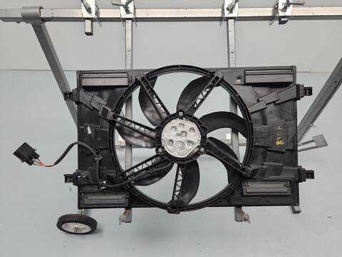 Foto 3ª: Electroventilador Volkswagen Touran SPORT BMT 150CV 110KW [DFGA] (2016)