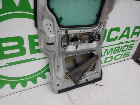 Foto 3ª: Puerta Lateral Corredera Derecha Peugeot Partner 2.0 HDI CAT 90CV [RHYDW10TD] (1996)