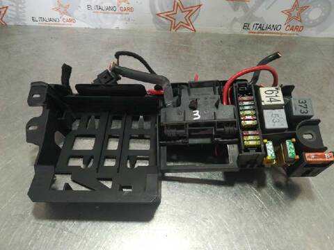 Caja Reles Fusibles Audi A8 4.0 TDI QUATTRO 275CV 202KW