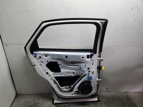 Foto 3ª: Puerta Trasera Izquierda DS 7 PERFORMANCE LINE 180CV 132KW [5G06] (2020)