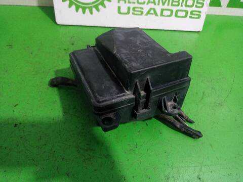 Foto 3ª: Caja Reles Fusibles Mazda 6 2.0 16V CAT 136CV [FS2C] (1997)