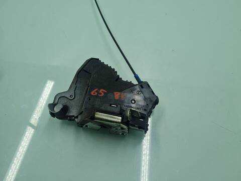 Cerradura Puerta Delantera Derecha Toyota Auris LUNA 126CV 93KW