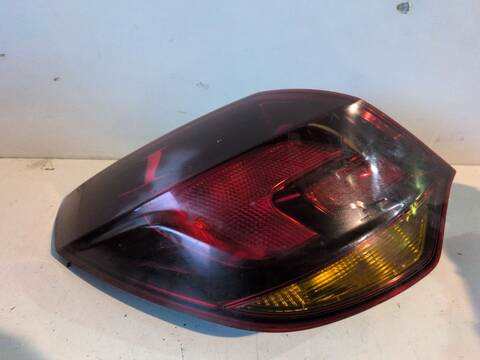 Foto 2ª: Piloto Trasero Izquierdo Opel Astra A20DTH BERLINA (2010)