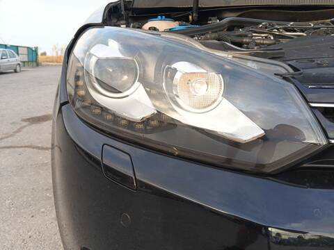 Faro Derecho Volkswagen Golf 1.6 TDI 105CV 77KW