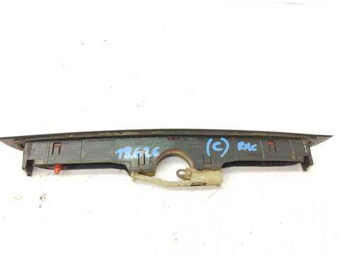 Foto 3ª: Luz Central de Freno Citroen C3 1.1 FURIO 60CV 44KW [HFX] (2006)