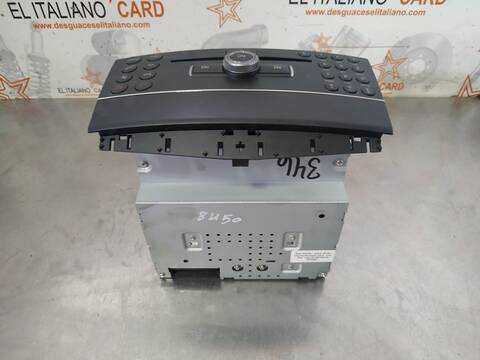 Foto 2ª: Sistema Audio Radio CD Mercedes Clase G 230 GLK 320 CDI 4-MATIC 204.983) 224CV 165KW [642961] (2010)