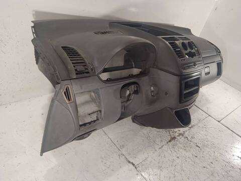 Foto 3ª: Salpicadero Mercedes Vito 2.1 CDI CAT 109CV 80KW [646982] (2005)