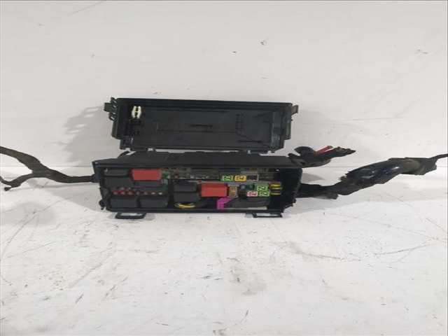Caja Reles Fusibles Opel Corsa 1.3 CDTI L08 L68) 75CV