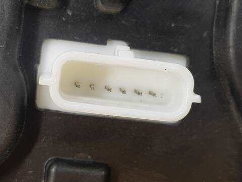 Foto 2ª: Piloto Trasero Derecho Renault Kangoo AUTHENTIC