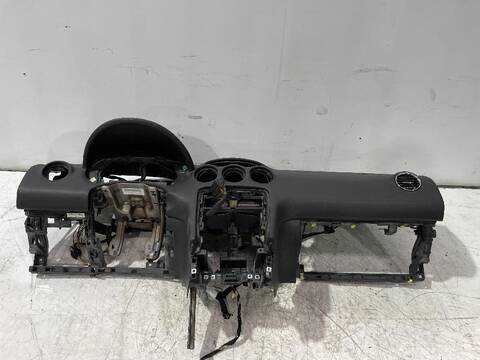 Foto 3ª: Salpicadero Peugeot 308 ENVY 112CV [9HR (DV6C)] (2008)