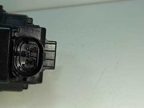 Foto 3ª: Valvula EGR Opel Insignia A20DTH BERLINA (2010)