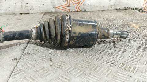 Foto 3ª: Transmision Delantera Izquierda Chevrolet Cruze LT 131CV 96KW [A17DTS] (2013)