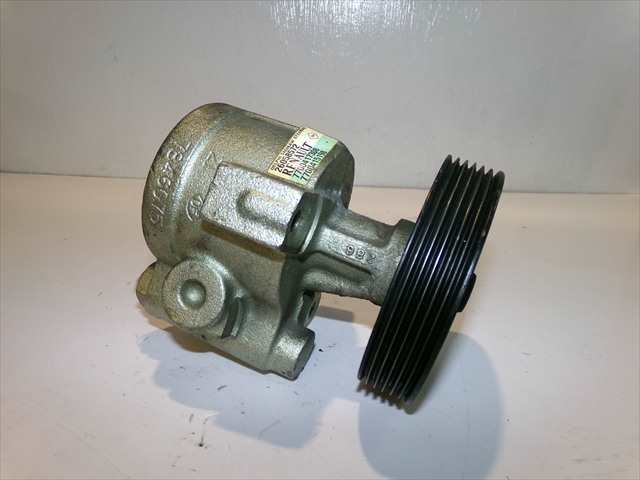 Foto 4ª: Bomba de Direccion Renault Megane 1.9 DTI 1999-2002 [F9QA7] (2000)