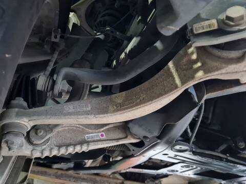 Brazo Suspension Delantero Derecho Jaguar F Pace PRESTIGE 179CV 132KW