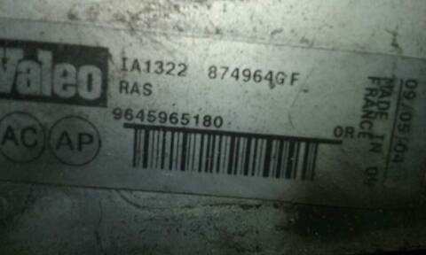 Foto 3ª: Intercooler Citroen Xsara 1.6 HDI CAT 9HY - DV6TED4) PICASSO 109CV 80KW (2004)