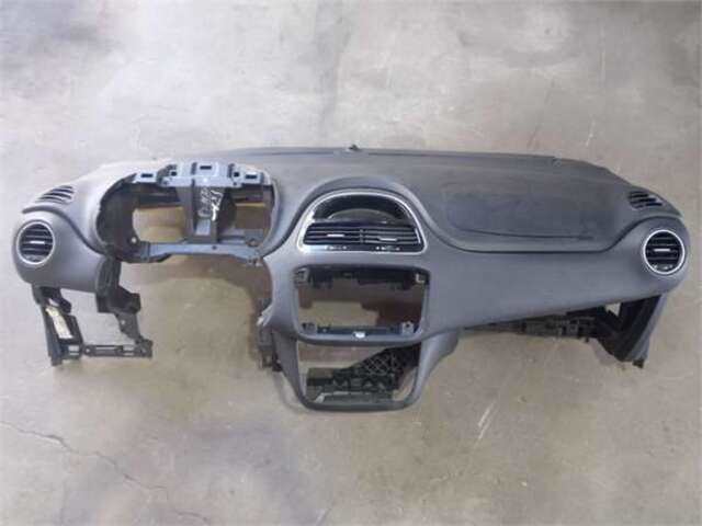 Salpicadero Fiat Punto 1.2 DYNAMIC [1.2 LTR. - 51 KW CAT]