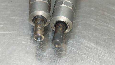 Foto 2ª: Inyectores Iveco Daily EINZELKABINE 35 C... RADSTAND 3000 126CV 93KW [F1AE0481E4] (2012)