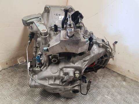 Foto 3ª: Caja Cambios Nissan X-Trail 1.6 DCI T32) 130CV 96KW III T32_ T32R T32RR) [R9M] (2016)