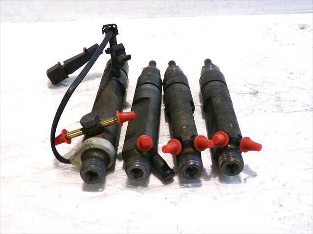 Foto 3ª: Inyectores Volkswagen Golf 1.9 TDI SERIE 4,1998-2004 [AHF] (2000)