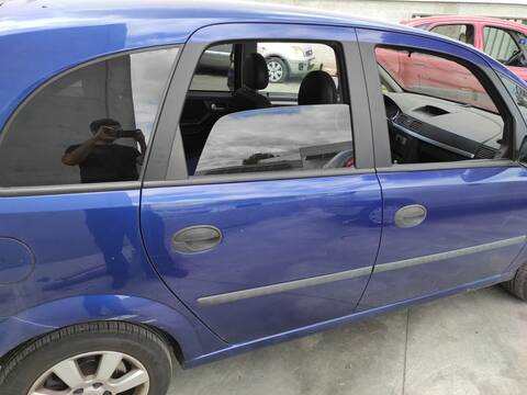 Puerta Trasera Derecha Opel Meriva Z17DTH