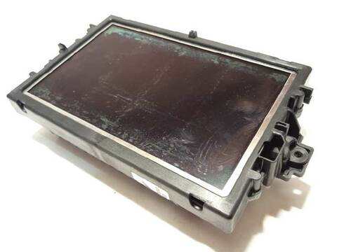 Foto 3ª: Pantalla Multifuncion Mercedes Clase C 160 C 250 CDI BLUEEFFICIENCY 204.303) COUPE 204CV 150KW [651911] (2012)