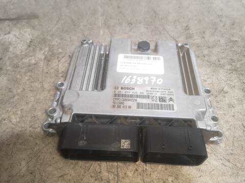 Centralita Motor ECU Peugeot 208 YH01