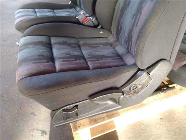Foto 3ª: Asiento Delantero Izquierdo Mercedes Clase C 160 2.8 280 (202.028) [2.8 LTR. - 142 KW 24V CAT] [M 104.941]