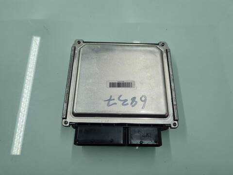 Foto 3ª: Centralita Motor ECU Volkswagen Golf ADVANCE 116CV 85KW [DDYA] (2018)