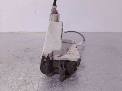 Foto 2ª: Cerradura Puerta Delantera Derecha Peugeot 308 2.0 16V HDI FAP CAT RHR - DW10BTED4) 136CV 100KW (2008)