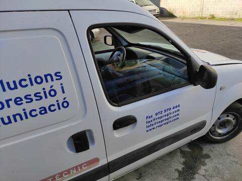 Puerta Delantera Derecha Nissan Kubistar K9K700