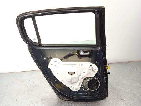 Foto 3ª: Puerta Trasera Izquierda Peugeot 308 1.2 12V E-THP 110CV 81KW [HNZ] (2015)